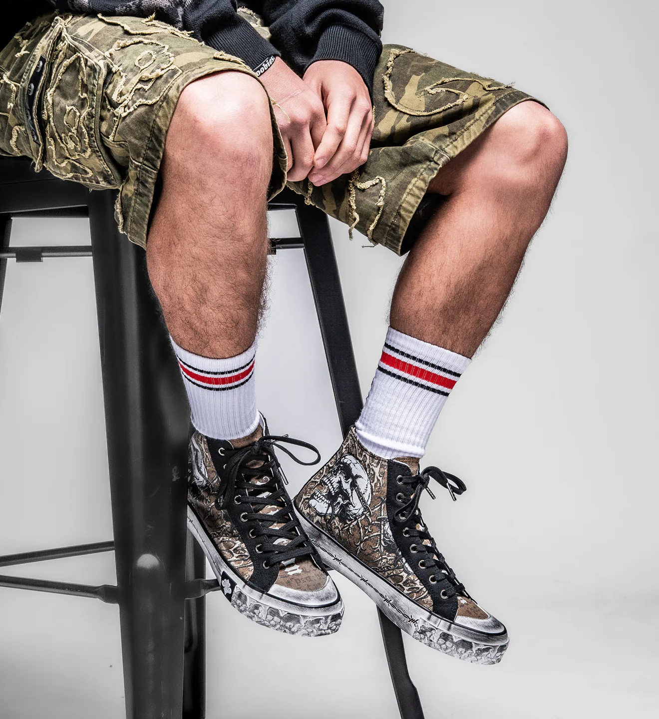 Collapse Hi-Top Shoe - Image 17