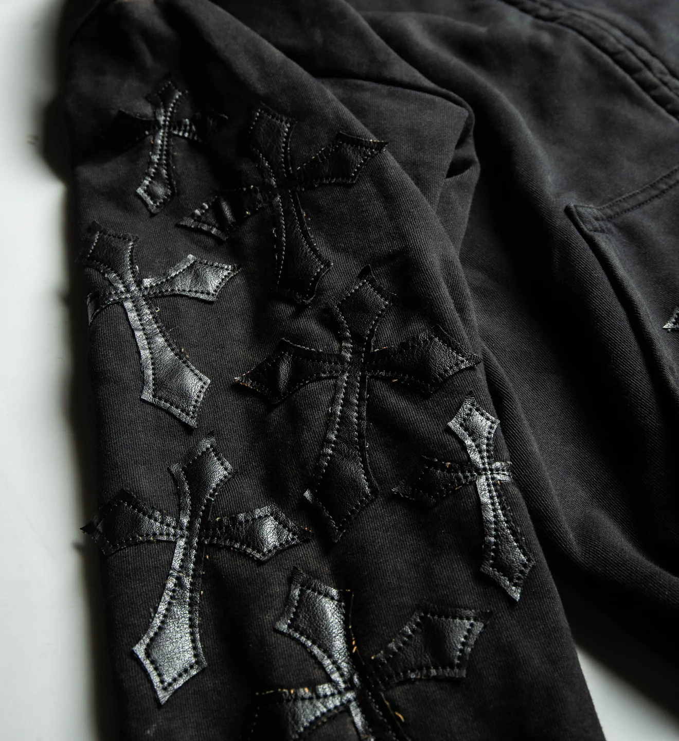 Tompson Zip-Up Hood - Image 21